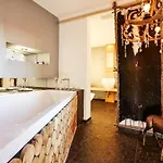 Der Zauberlehrling 4* Štutgart